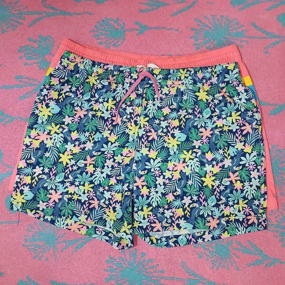 Chubbies mens medium board shorts lot of 2 swim trunks green coral athletic